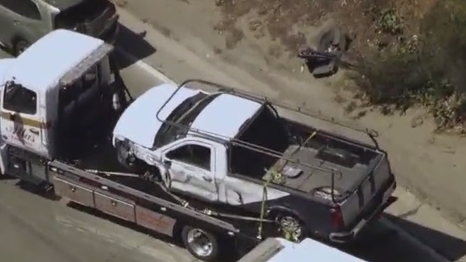 Woman steals pickup truck and crashes into 9 vehicles on Hwy 101 in San Francisco