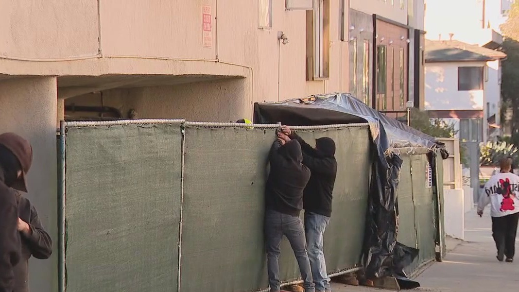 Parking space showdown continues at Koreatown apartment