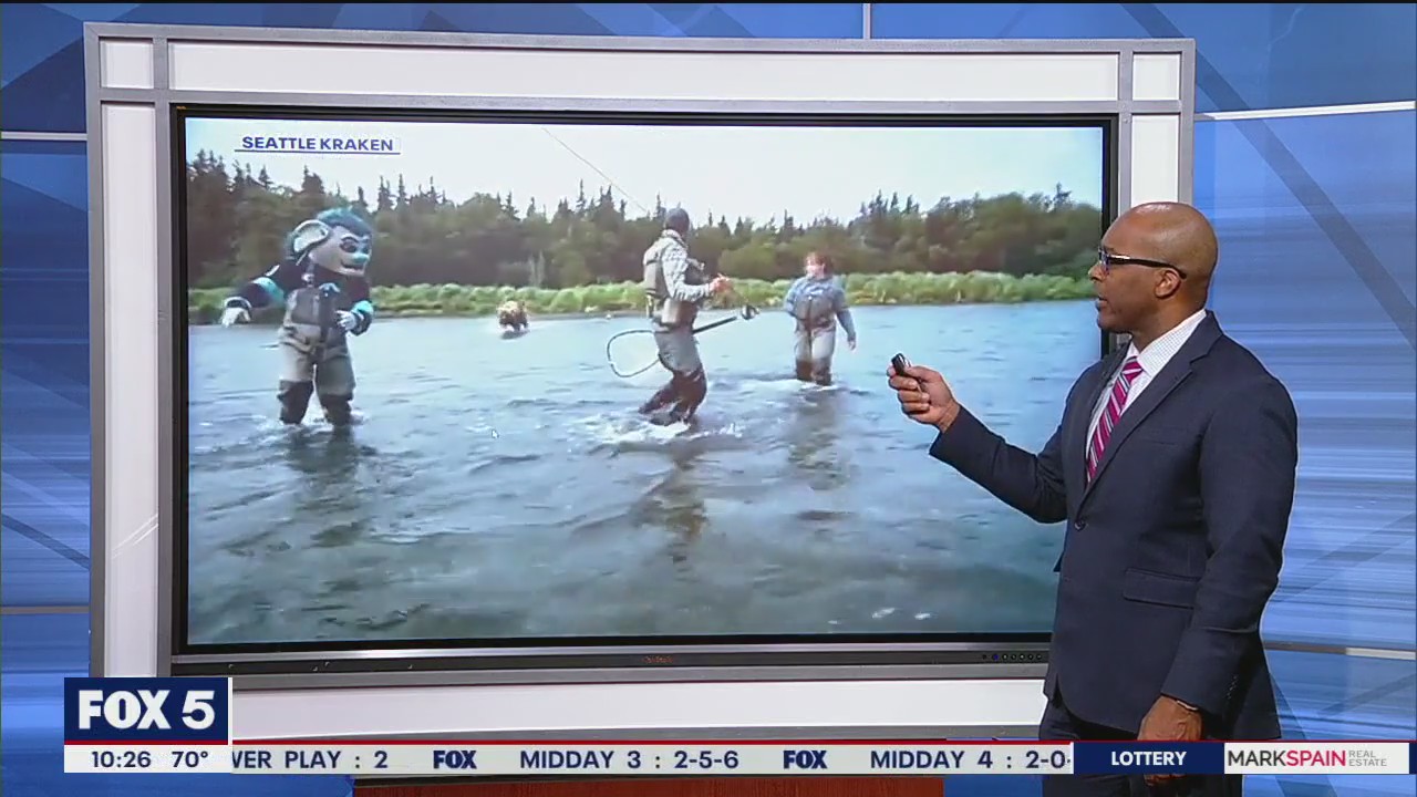 NHL mascot's close encounter with bear