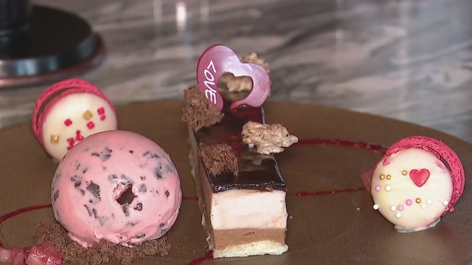 Ruben's romantic restaurant: Andiron