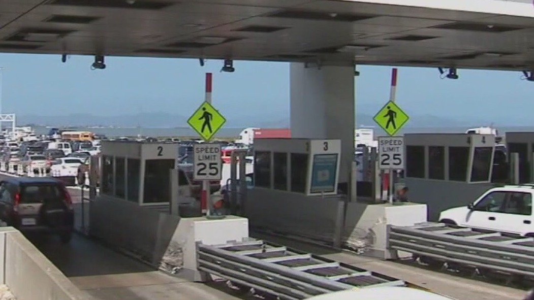 Bay Area bridge tolls rising January 1