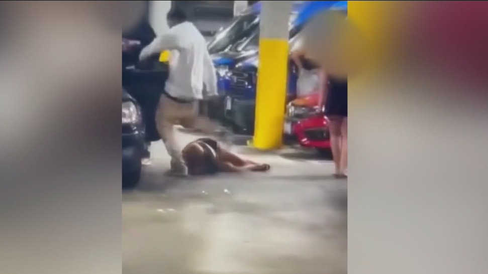 VIDEO: Woman violently attacked in Hollywood parking lot