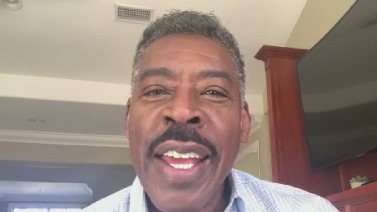 Ernie Hudson stars in LAs Finest, premiering on FOX