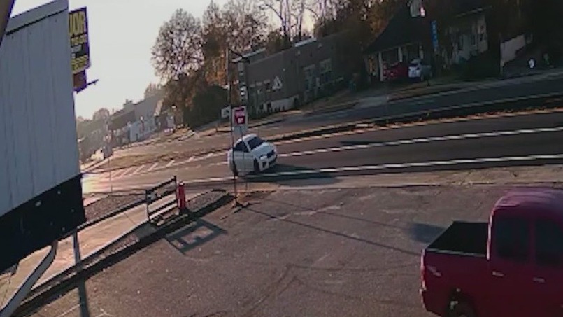 Football player kicked off UGA team after chase, arrest