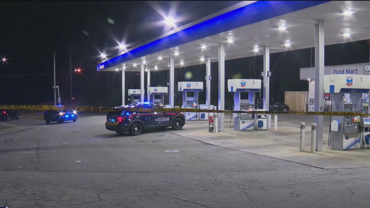 2 shot, 1 dead in southeast Atlanta shooting | FOX 5 Atlanta
