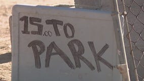 Residents near Chase Field cash in on World Series parking