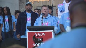 Father Pfleger, G Herbo, and J. Ivy unite for Summer Peace rally