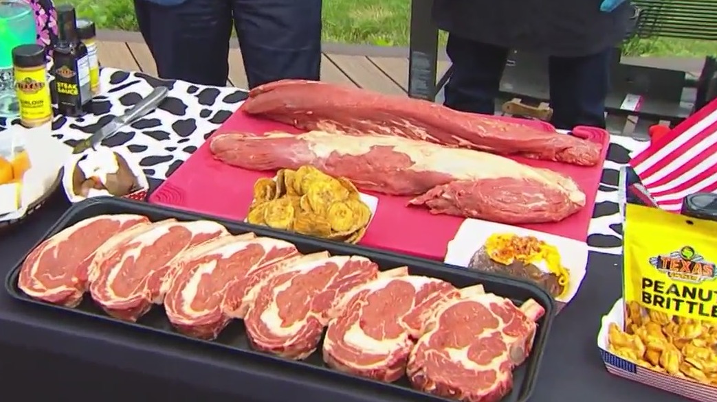 Texas Roadhouse cooking steaks for The Nine