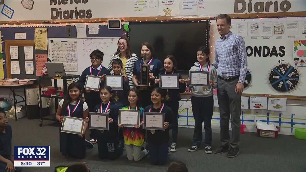 Group of Chicago students take first place in first-ever Catholic Schools' Spelling Bee in Spanish