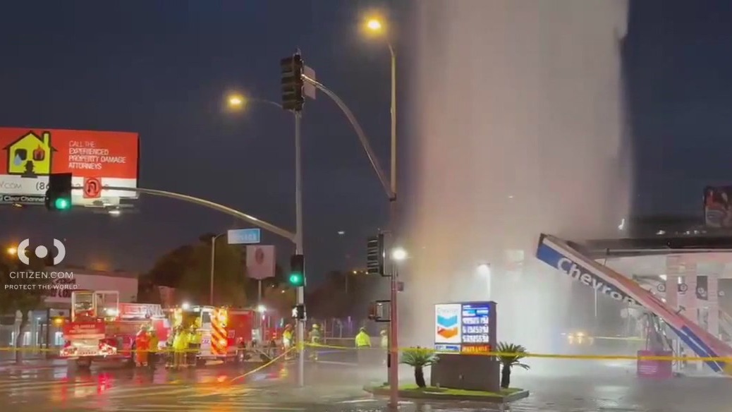 LA storm leaves trail of damage