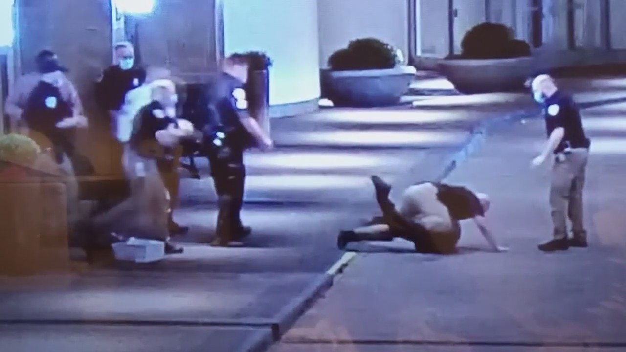 GM RenCen officers accused of racist behavior