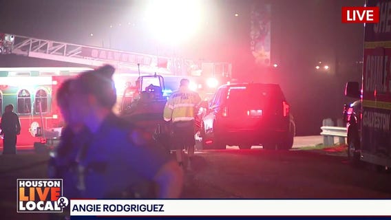 Galveston Bay plane crash, bodies in bayous, spectrum of parenting, and more | Houston Live & Local 