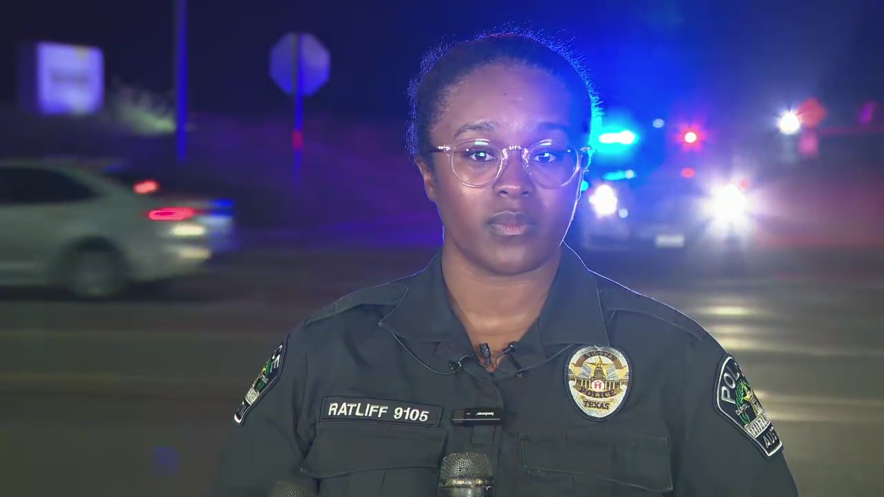 Police update on SWAT situation in East Austin