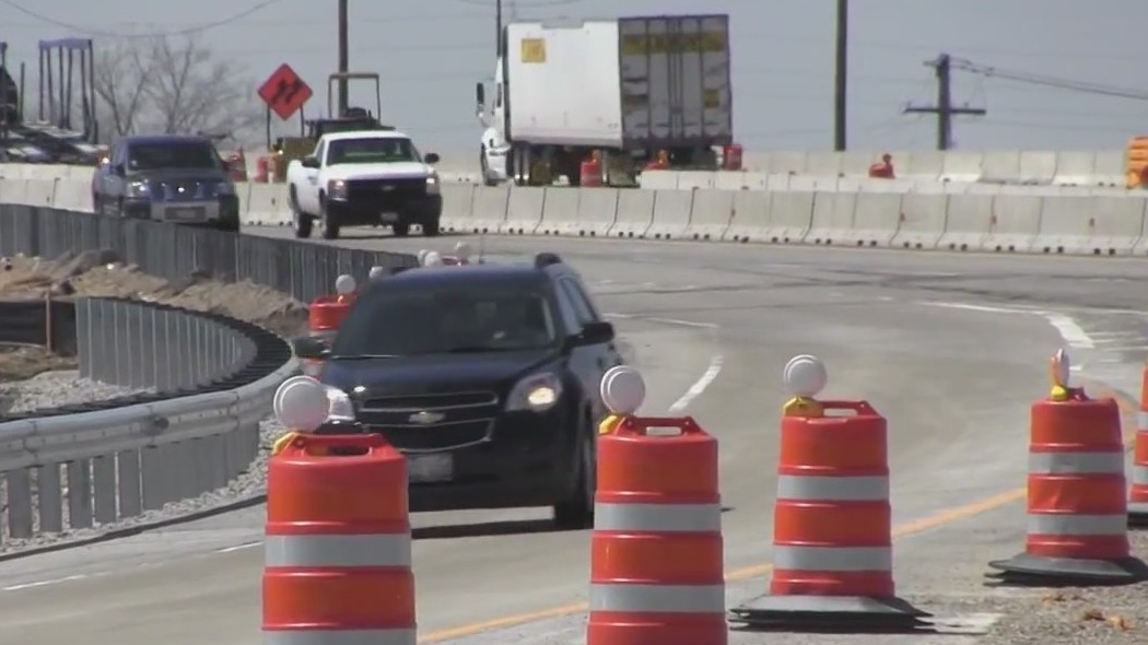 Illinois announces $34.6B plan to upgrade highways, bridges throughout the state