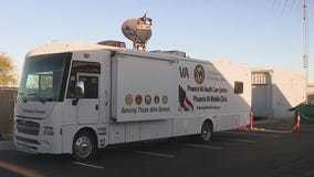 Mobile medical unit in Phoenix cares for homeless vets