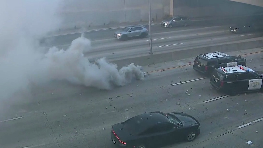 Agitators throw debris, police fire rubber bullets