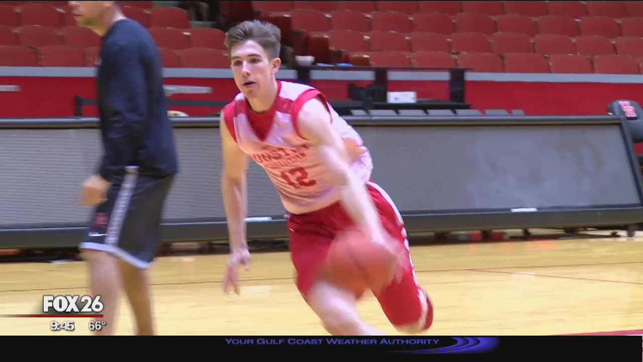 UH's Wes VanBeck seeing results from work ethic