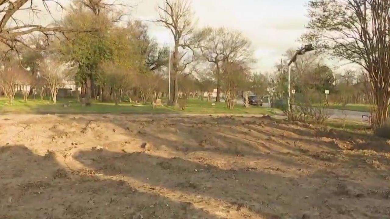 Several bodies never relocated from Evergreen Cemetery in Houston?s Fifth Ward