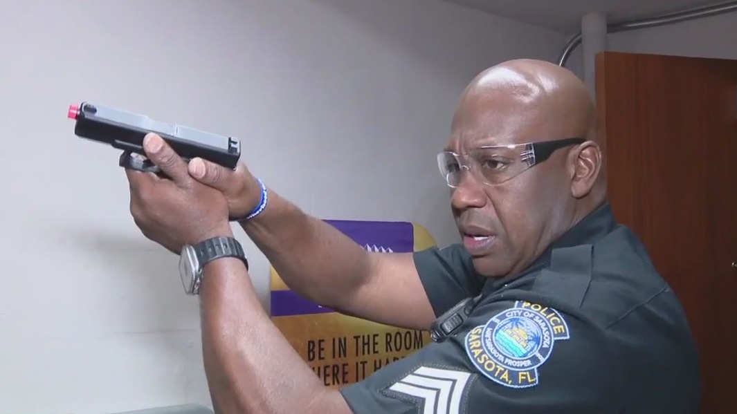 Sarasota PD conducts active shooter training | FOX 13 Tampa Bay