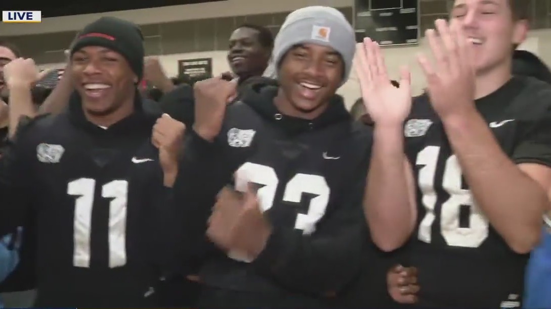 Randle HS hyped for playoffs against Iowa Colony