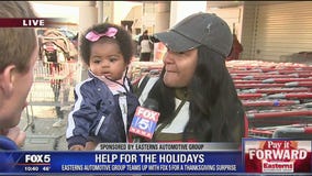 Paying it Forward for Thanksgiving in Wheaton