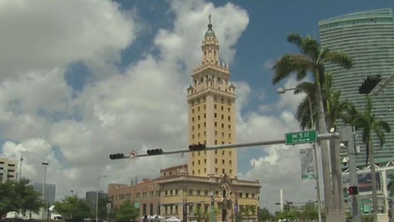 Florida approves giving land for Trump library