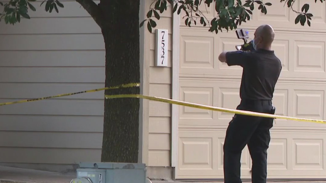 APD investigates double homicide in SE Austin
