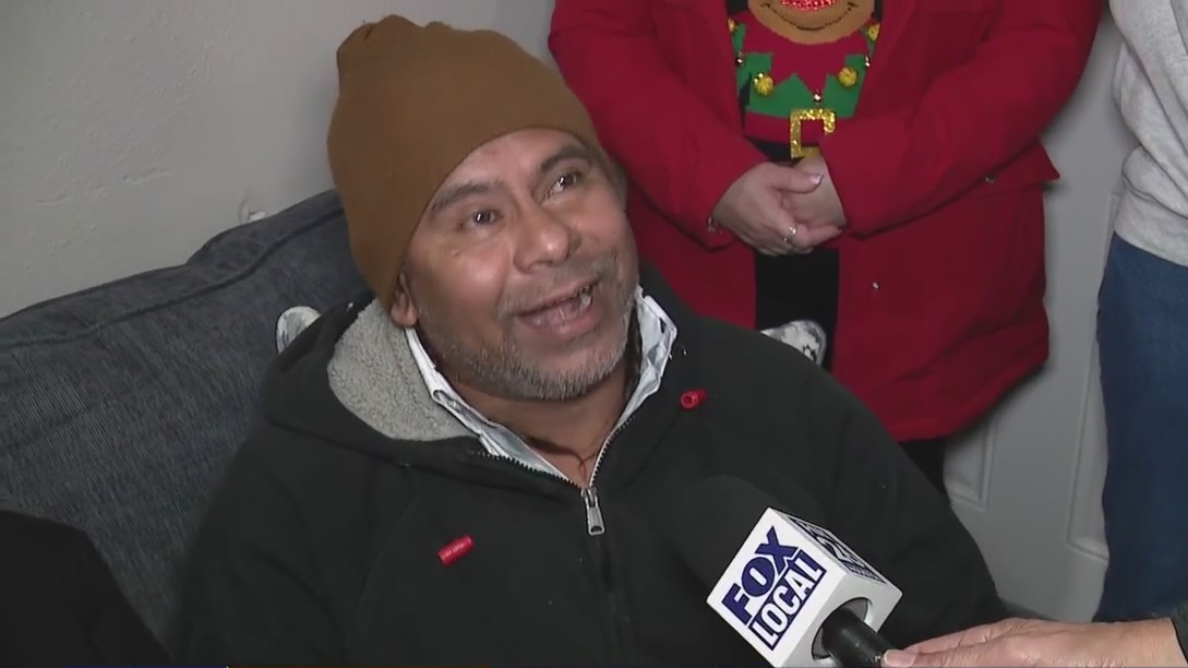 12 Days of Christmas: Day 6 with the Funes-Flores family