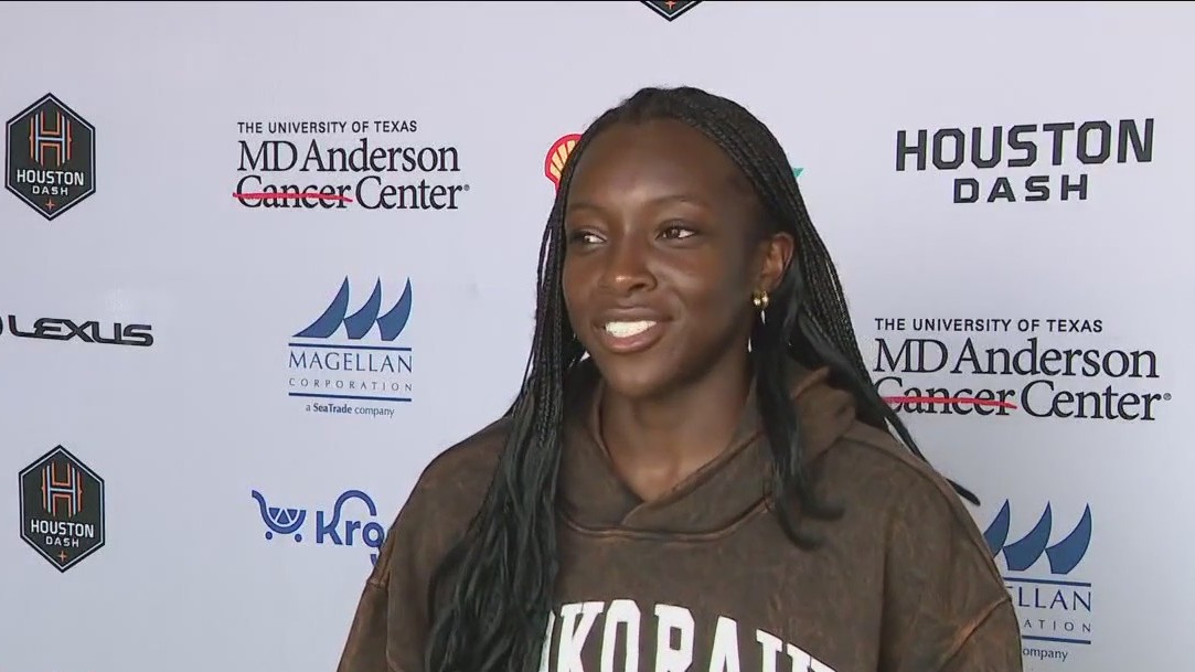 4 Houston Dash players playing tonight in World Cup