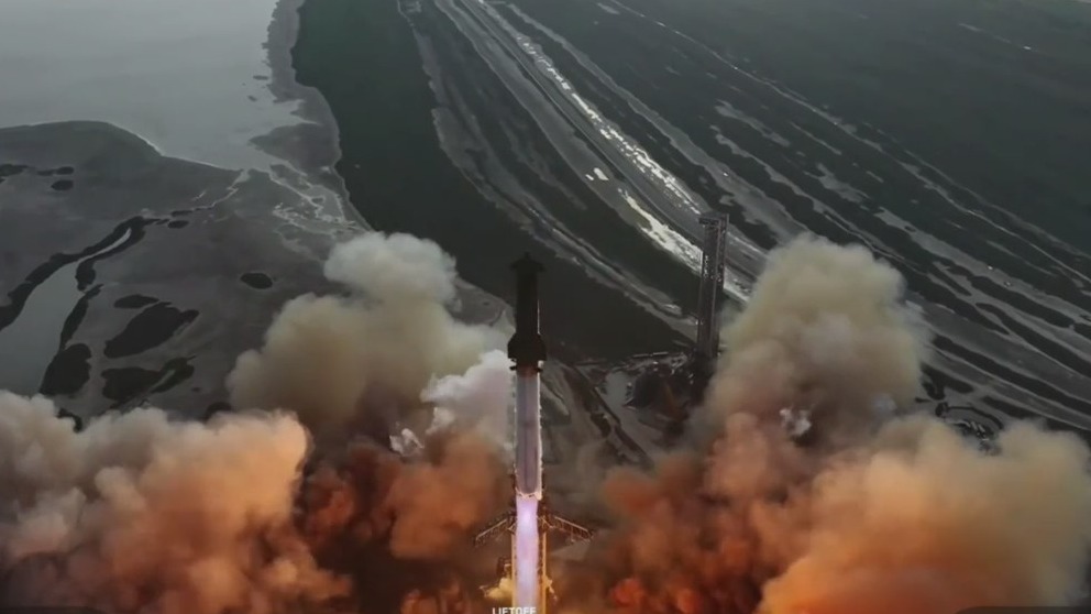 Watch SpaceX Starship test flight 10