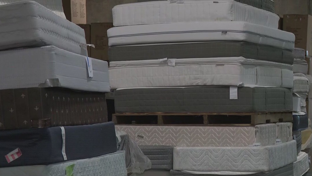 Recycle mattresses, Help Houston kids
