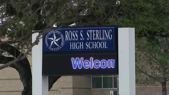 Student killed during fight at Sterling High School
