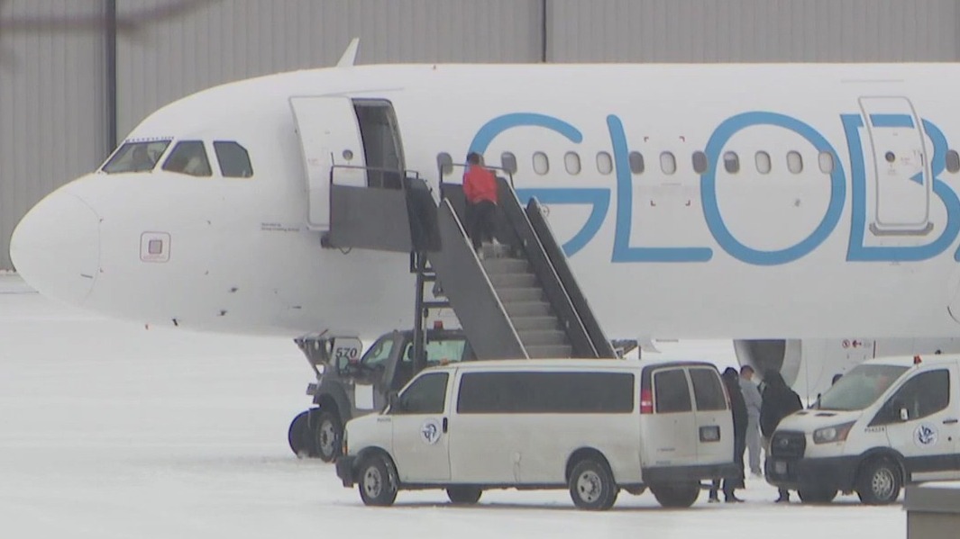 Potential ICE flight spotted at MSP on Friday