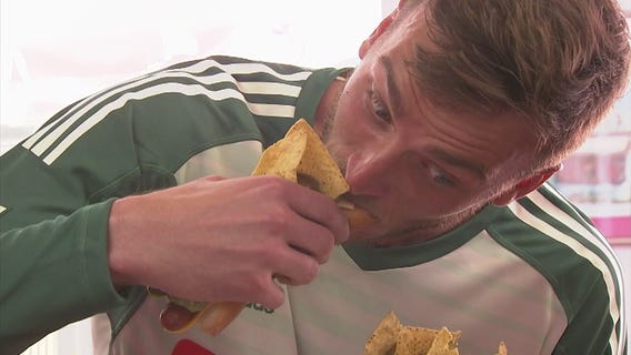 LAFC soccer players visit Pinks Hot Dogs