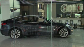 Model 3 goes on display at Tesla?s Century City showroom