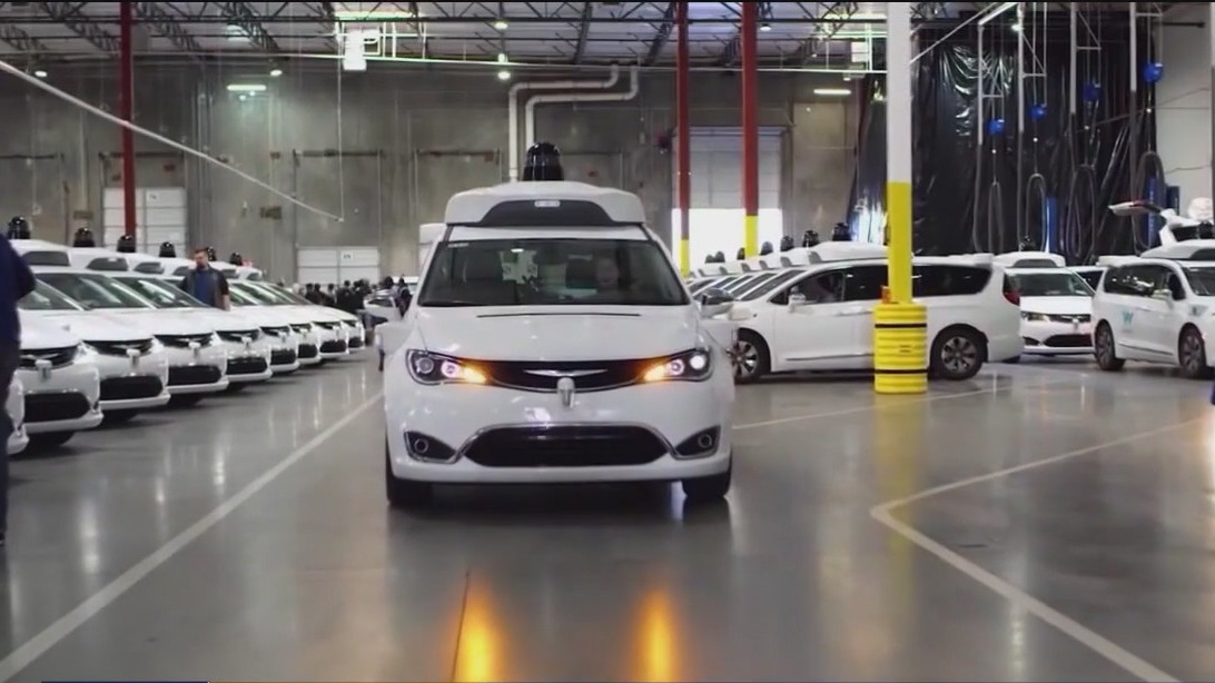 Waymo to begin testing robotaxis in Tampa