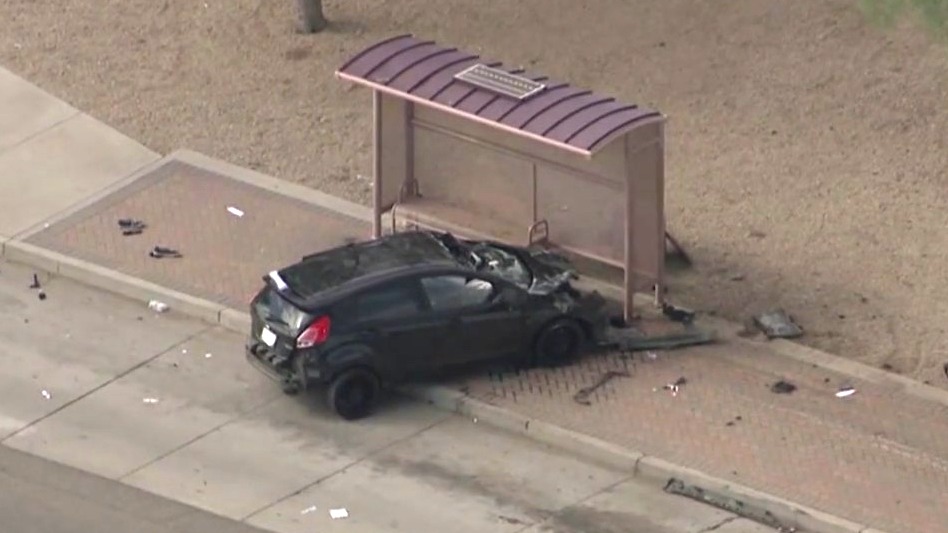 1 dead, 2 critically injured in north Phoenix crash | FOX 10 Phoenix