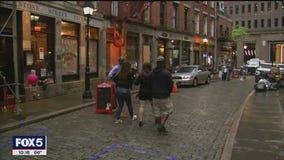 New campaign aims to remind NYC residents not to linger outside restaurants