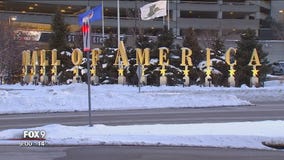 Child falls off escalator at Mall of America, suffers minor injuries