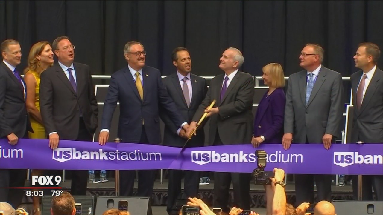 U.S. Bank Stadium tours