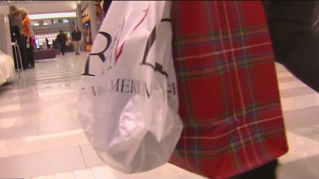 How holiday spending reveals the real state of the middle class economy