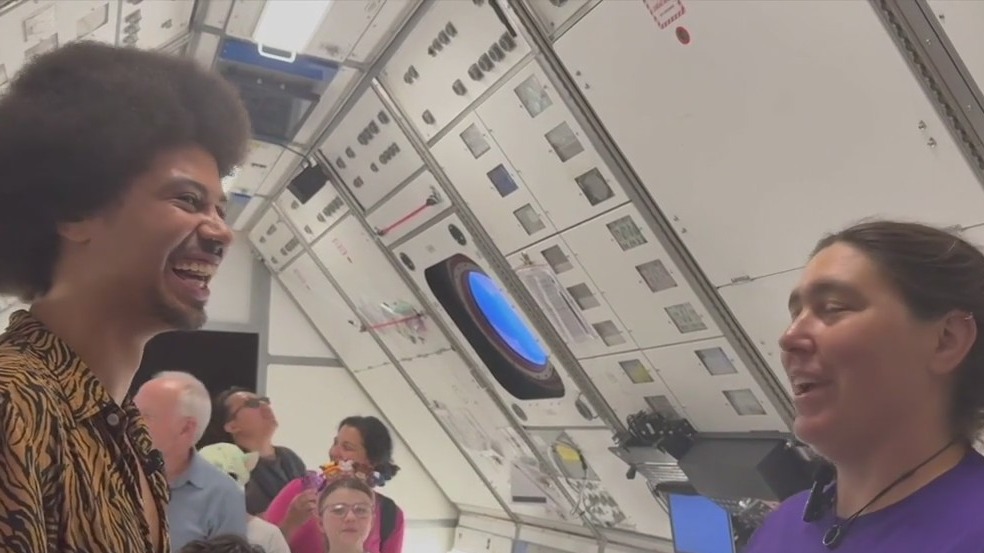 Maxx takes a trip to space at the State Fair