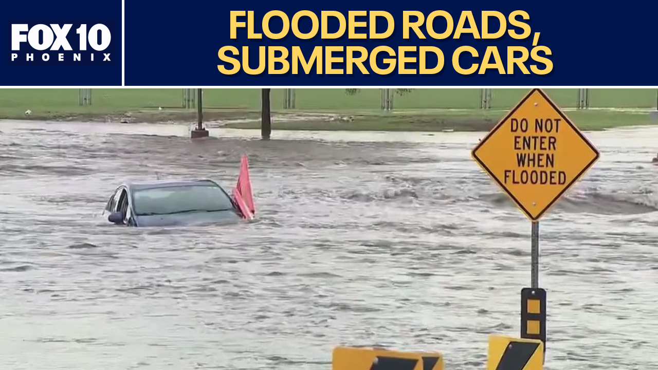 Monsoon dumps rain over the Phoenix area