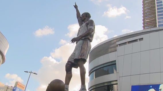 Kobe Bryant statue opens for public viewing