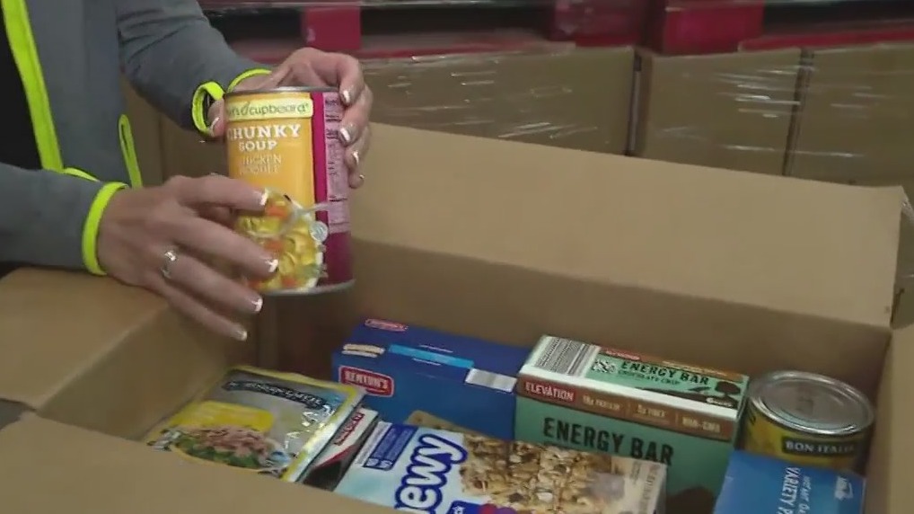 Northern Illinois Food Bank sends supplies to Maui