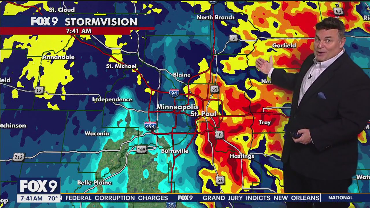 MN weather: Storms move across Twin Cities into Wisconsin - 7:40 a.m. update