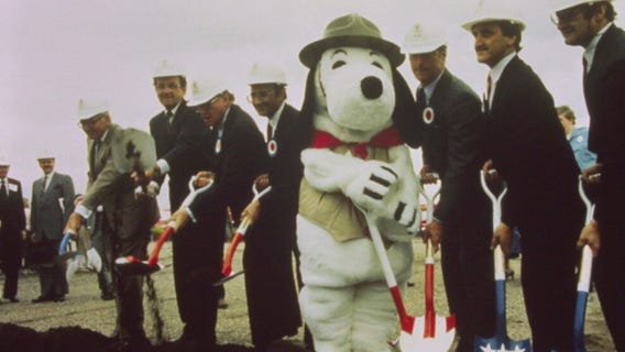 Happy 33rd birthday Mall of America