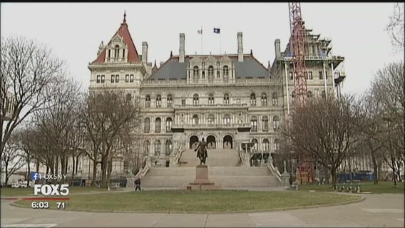 Cuomo signs bill authorizing driver's licenses for undocumented immigrants