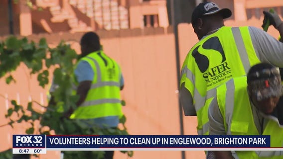 Chicago clean-up: Volunteers help clean up Englewood, Brighton Park