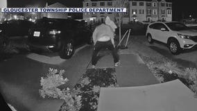 Porch pirate caught twerking while stealing on camera